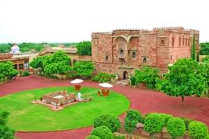 fort chanwa luni offbeat resort rajasthan